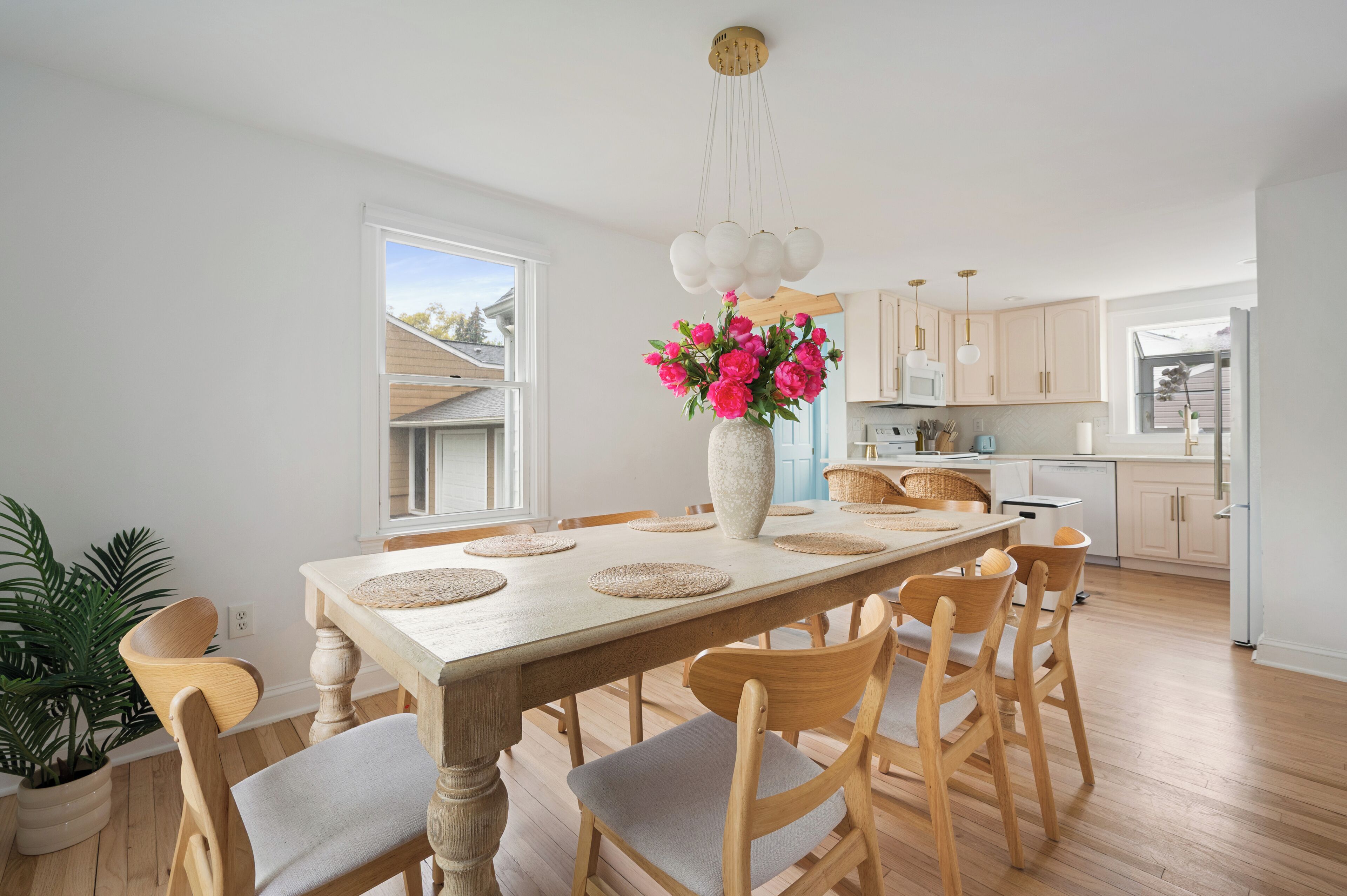 House, Patio, Garden View | Dining room
