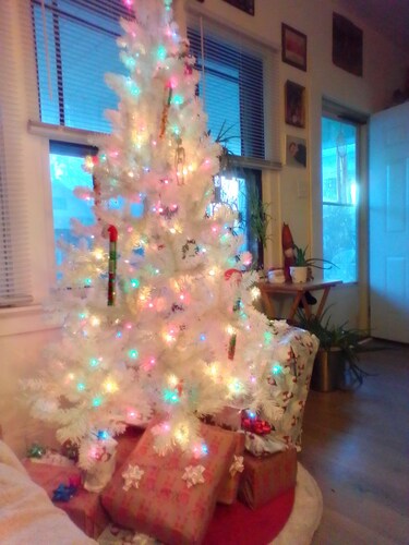 Pleasant 1-bedroom cabin with AC in cozy Evansville