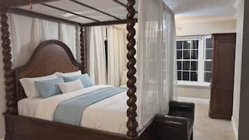 Iron/ironing board, free WiFi