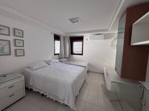 4 habitaciones, tabla de planchar con plancha, wifi y ropa de cama 