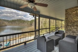 Terrace/patio - Heaven Bound - Pet Freindly (Ellijay)