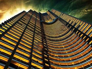 Exterior - STAYLUXIA @Gramercy 2-bedroom apartment with Balcony Pool Netflix Gym (Makati)