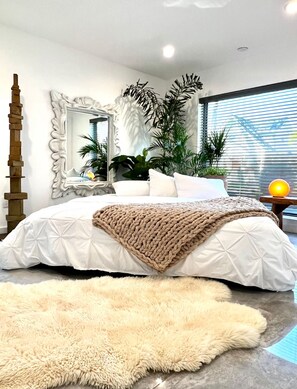 3 soverom, strykejern/-brett, wi-fi og sengetøy