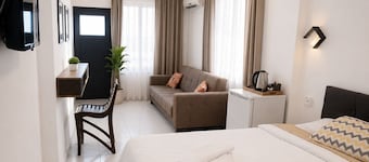 Hotel Efesian B&B City Center - Harbour