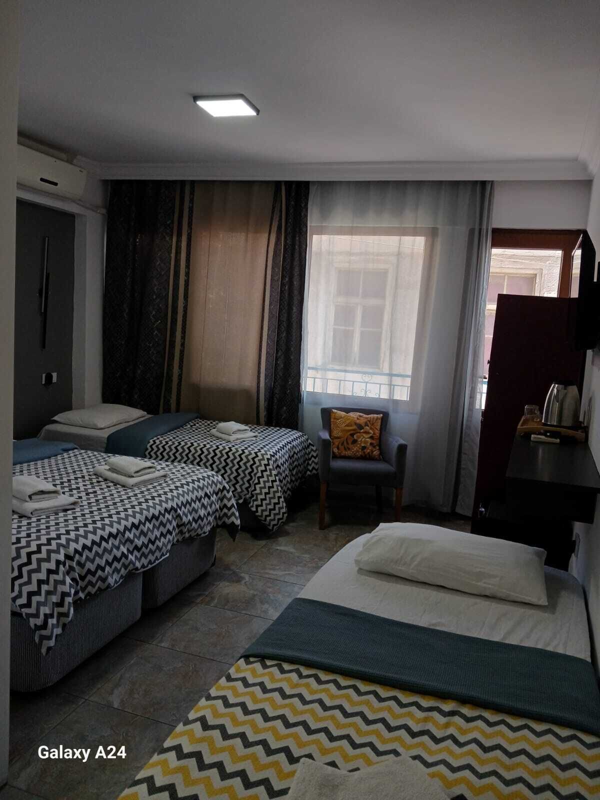 经典四人房, 城市景观 | 免费 WiFi