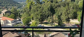 Elegant and comfortable apartment in the center of Bracciano Terrace with view