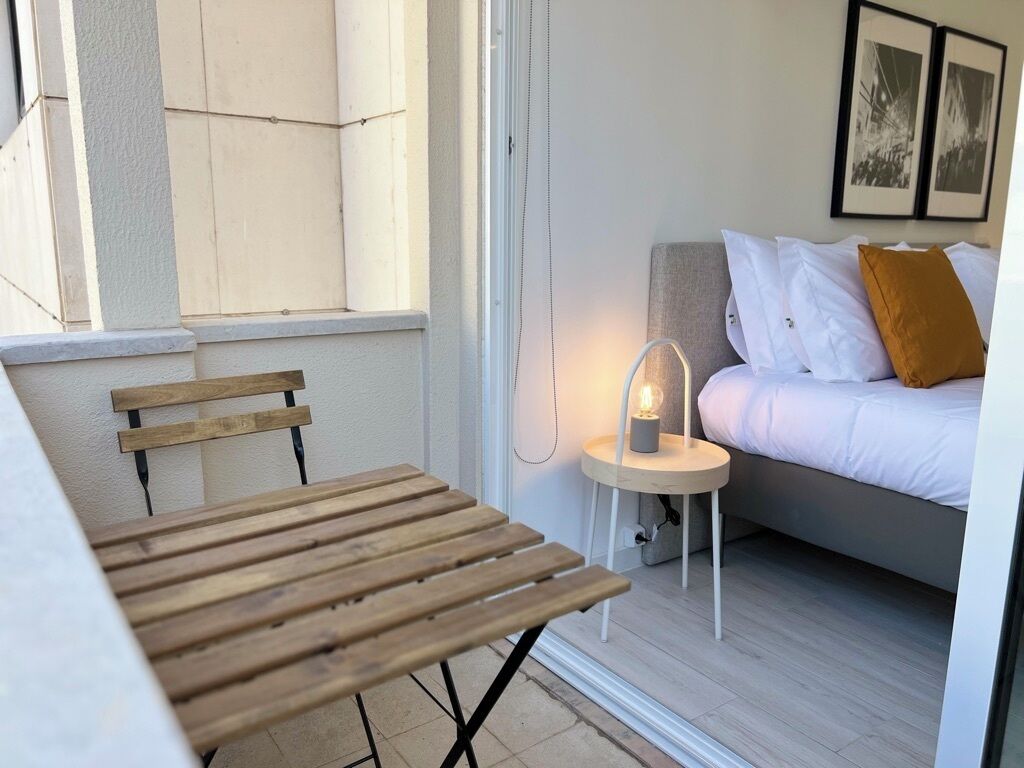 Iron/ironing board, free WiFi