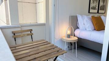 Iron/ironing board, free WiFi