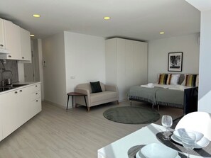 Classic Studio, City View | Interior - PTYX  (Lisbon)