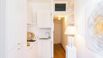 Appartamento Luxury, non fumatori, aria condizionata | Cucina privata | Frigorifero con congelatore, microonde, piano cottura, lavastoviglie