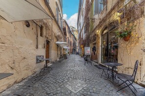 Exterior - Piazza Navona Hydromassage Tub 8 people (Rome)