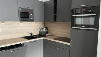 Fridge, microwave, oven, dishwasher