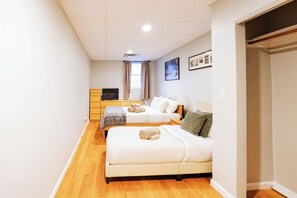 3 間睡房、熨斗/熨衫板、上網、床單