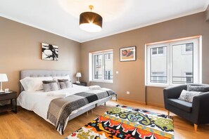 1 chambre, fer et planche à repasser, accès Internet, draps fournis