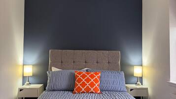 2 soverom, strykejern/-brett, wi-fi (inkludert) og sengetøy