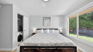 Strykejern/-brett, wi-fi og sengetøy