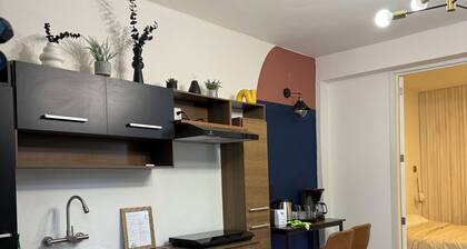 APARTMENT IN THE HEART OF OAXACA IN FRONT OF THE LOCAL MARKET, EVERYTHING CLOSE BY!
