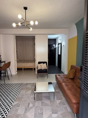 TV - APARTMENT IN THE HEART OF OAXACA IN FRONT OF THE LOCAL MARKET, EVERYTHING CLOSE BY! (Oaxaca de Juárez)