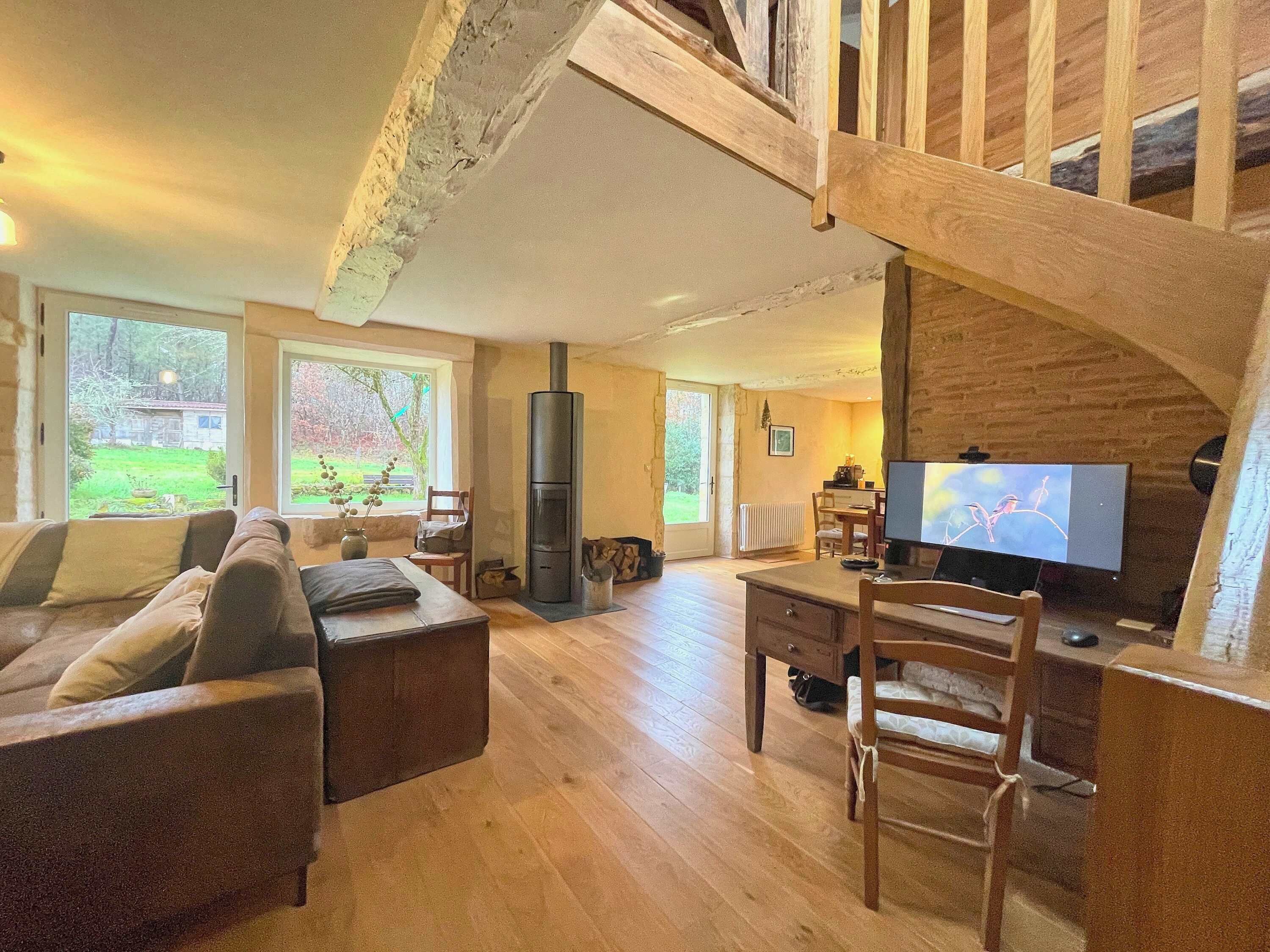 TV, fireplace, offices