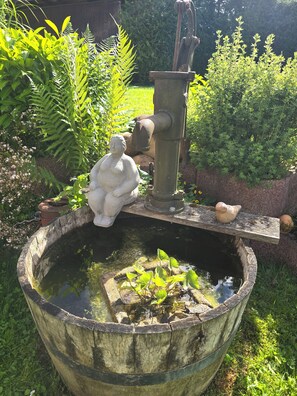 Property grounds - Cozy vacation apartment with small garden (Nettersheim)