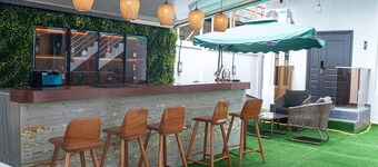 凱高飯店及套房  