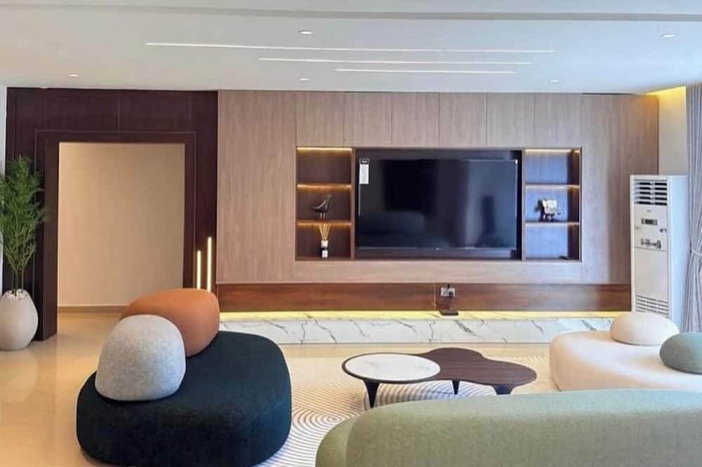 Asokoro Luxury Apartment