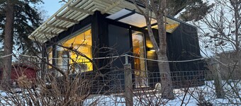 New & modern guest house 70 metres from the fjord