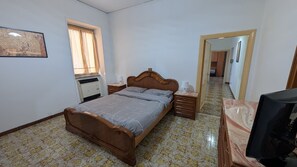 2 makuuhuonetta, vuodevaatteet