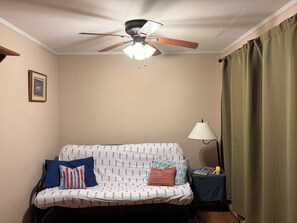 2 slaapkamers, wifi, beddengoed