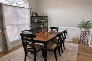 Dining - Masters Week Retreat• Private Pool • Garage Gym • 15 Min to Augusta National (Martinez)
