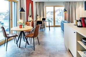 Apartment XL | In-room dining - Brera Meckenbeuren-Friedrichshafen (Meckenbeuren)