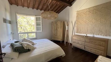 2 soverom, strykejern/-brett, reiseseng for barn og wi-fi (inkludert)