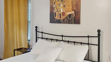 Internet, bed sheets