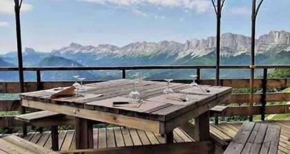 Small chalet in the heart of a mountain village