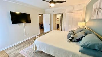 2 habitaciones, tabla de planchar con plancha y cuna de viaje