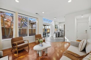 Smart TV, fireplace, table football, computer monitors