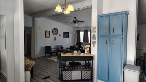 Relaxing retreat near Norfork Lake and White River. 3 Bedroom 2 Bath - Sleeps 10