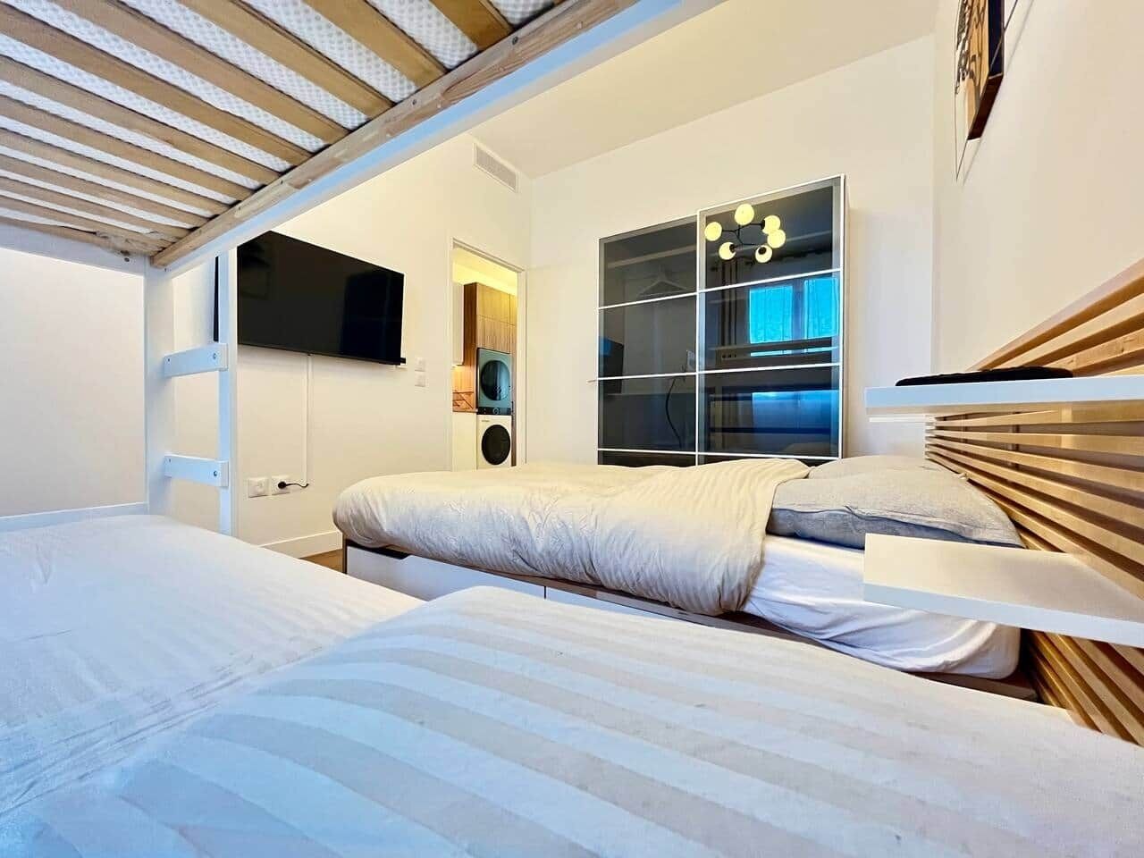 1 soverom, strykejern/-brett, wi-fi (inkludert) og sengetøy