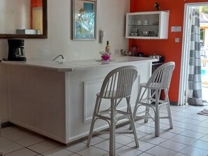 Interior - Spacious 9-bedroom apartment in fantastic Rodney Bay with AC (Rodney bay)