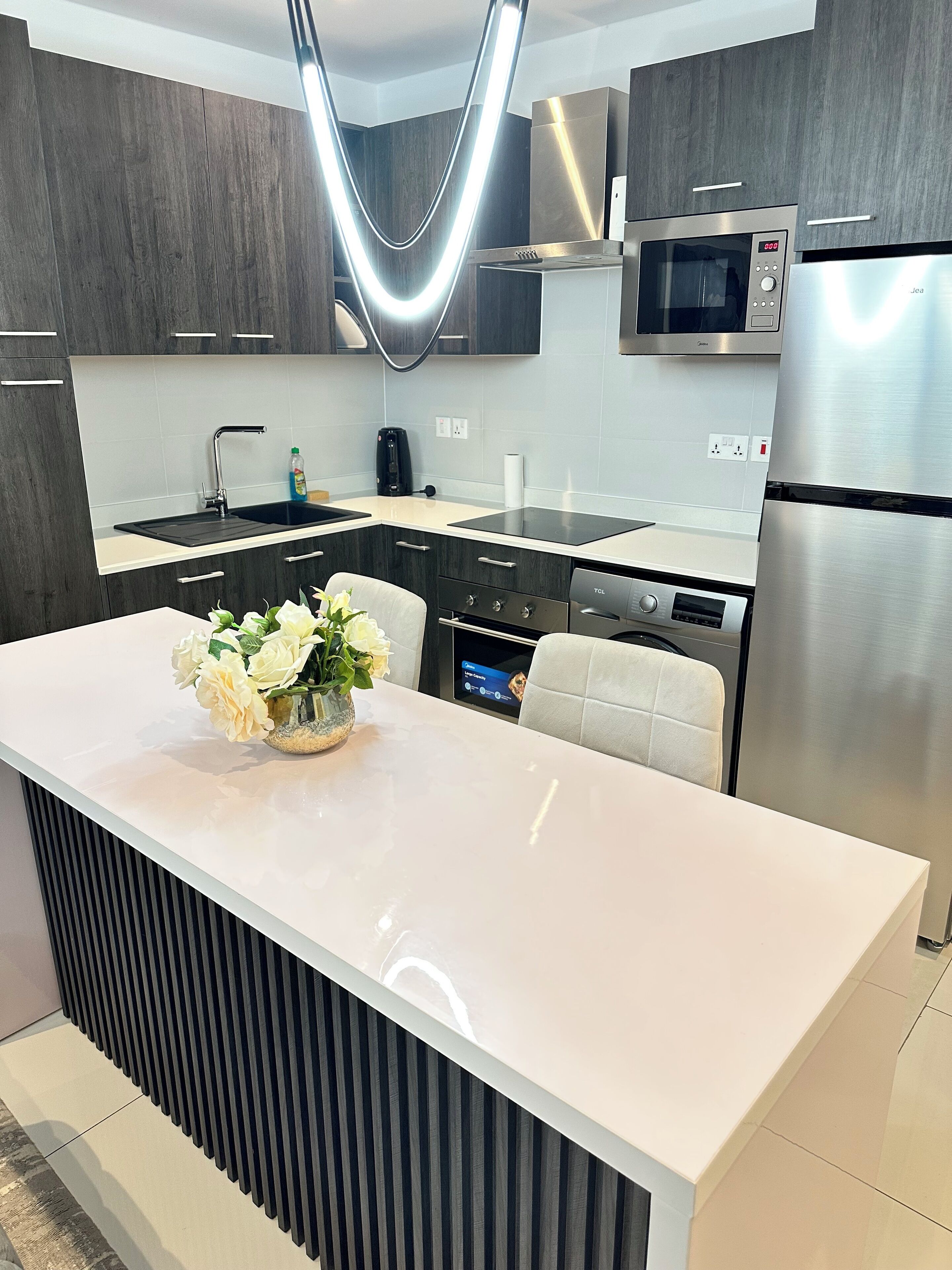 Standard Apartment, 2 Bedrooms, Non Smoking, Balcony | Private kitchen | Full-size fridge, microwave, oven, dishwasher