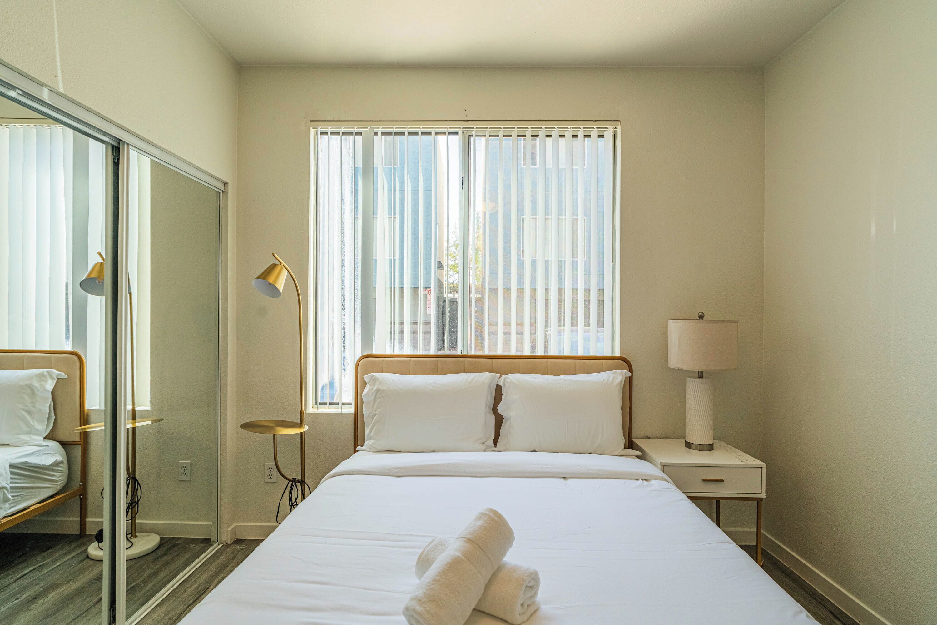 Apartment | Iron/ironing board, free WiFi