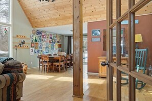Interior - Lakeside Memories Await at Trenanthia's "The OG" Cottage (Gravenhurst)