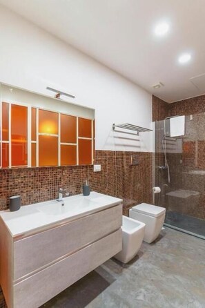 Bathroom - Detached house historical center of Catania (Catania)