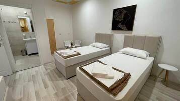 Superior Triple Room, Garden View | Free WiFi