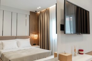 Comfort Villa, Balcony, Pool View