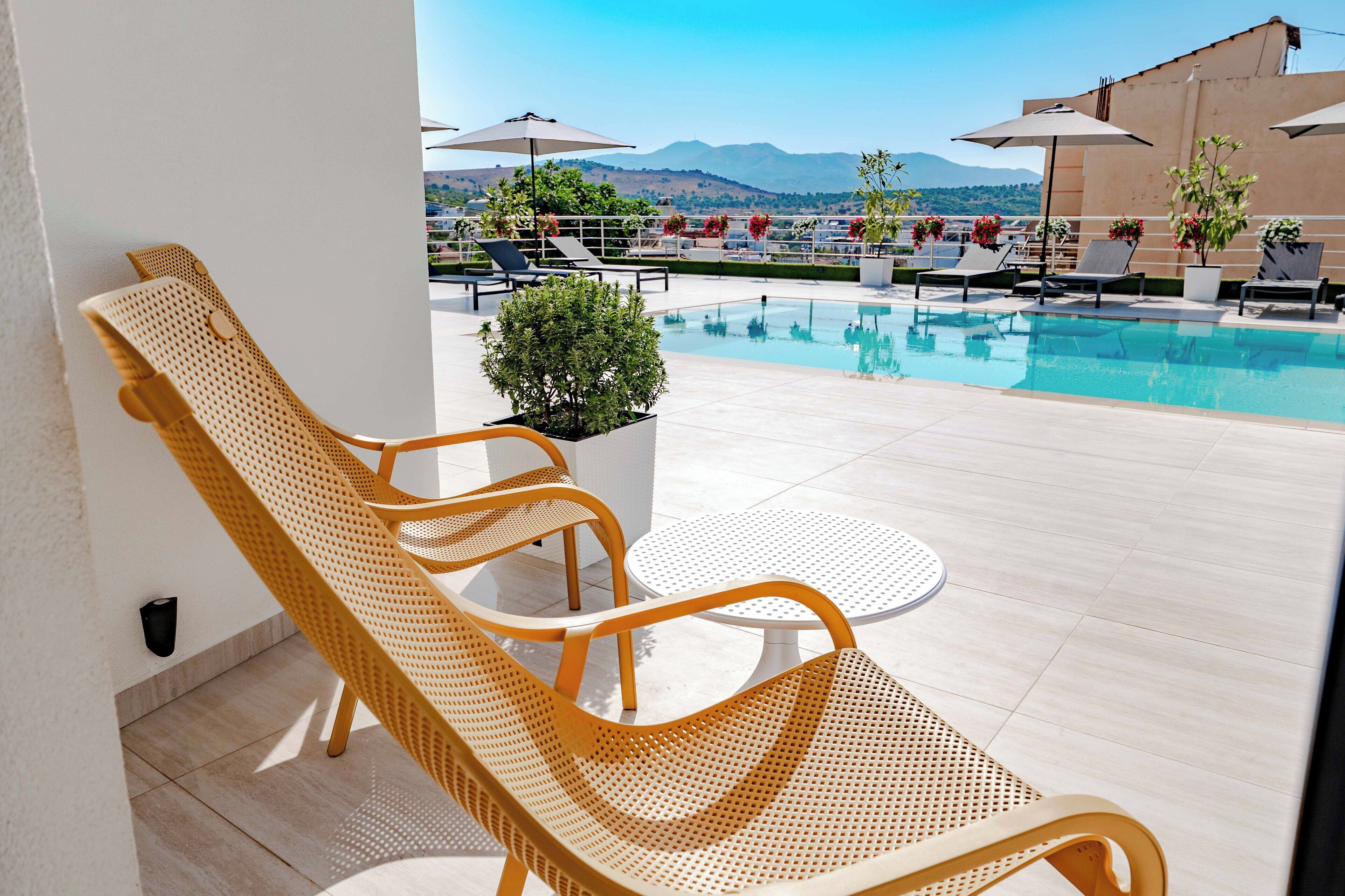 Villa Confort, balcon, vue piscine | Piscine