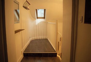 Interior - Cocoon in the heart of downtown • 3 min from station (Poissy)