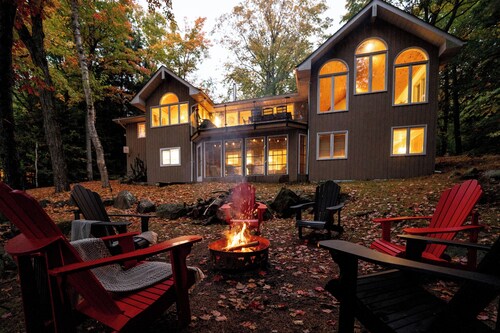 NEW! Winter Lake House - 5 min to Haliburton