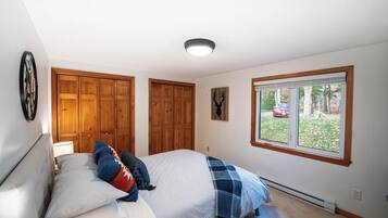 3 chambres, fer et planche à repasser, Wi-Fi gratuit, draps fournis