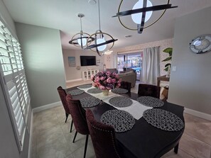 Dining - Better By the Beach (Englewood)